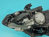 Reflektor prawy lampa przód Toyota Avensis III T27 EUROPA