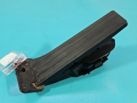 Pedał gazu potencjometr BMW G30 2.0d 6859999