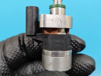 Wtryskiwacz listwa wtryskowa 55577403 Opel Astra V K 1.4 T 125KM