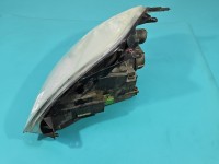 Reflektor prawy lampa przód Ford Fiesta Mk6 EUROPA