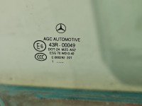 Szyba drzwi przód prawa Mercedes W246 HB