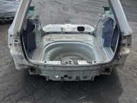 Pas tylny podłoga wanna bagażnika Skoda Octavia III kombi