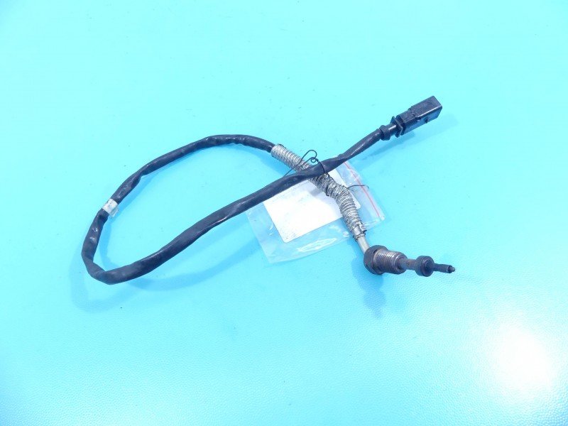Czujnik temperatury spalin Vw Golf VII 1.6 tdi 04L906088C