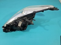 Reflektor prawy lampa przód Peugeot 5008 EUROPA