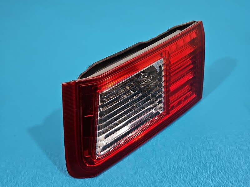 Lampa tył prawa Producent części: Honda, stanley / sedan / klapy / wersja europejska Honda Accord VIII 08- sedan