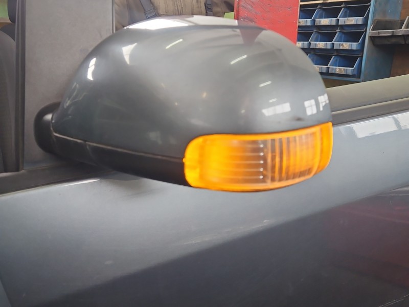 Lusterko lewe pin Vw Touran I HB 5d kolor brak kodu lakieru europa