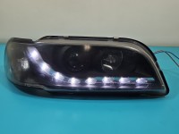 Reflektor lewy lampa przód Volvo S40 I V40 EUROPA