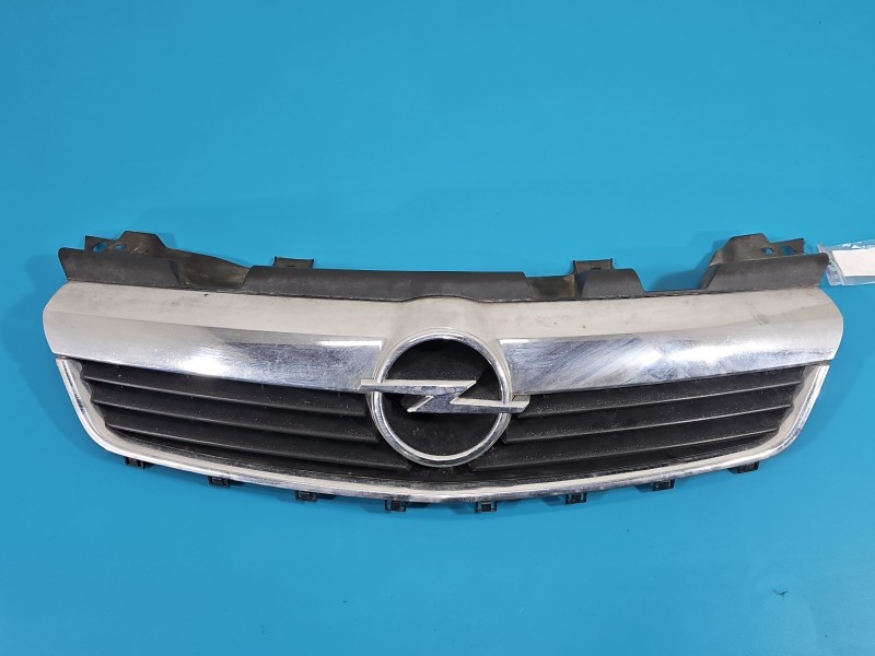 Atrapa grill Opel Zafira B 13136136