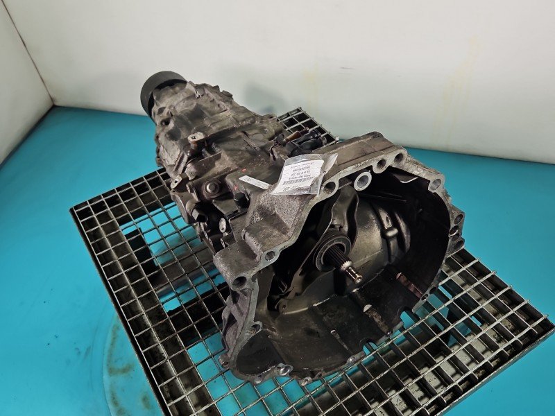 Skrzynia biegów Audi A4 B7 2.0 tdi Skrzynia biegów Audi A4 B7 2.0 tdi