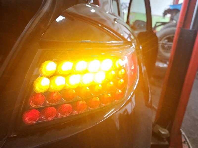 Lampa tył prawa Infiniti FX I HB EUROPA