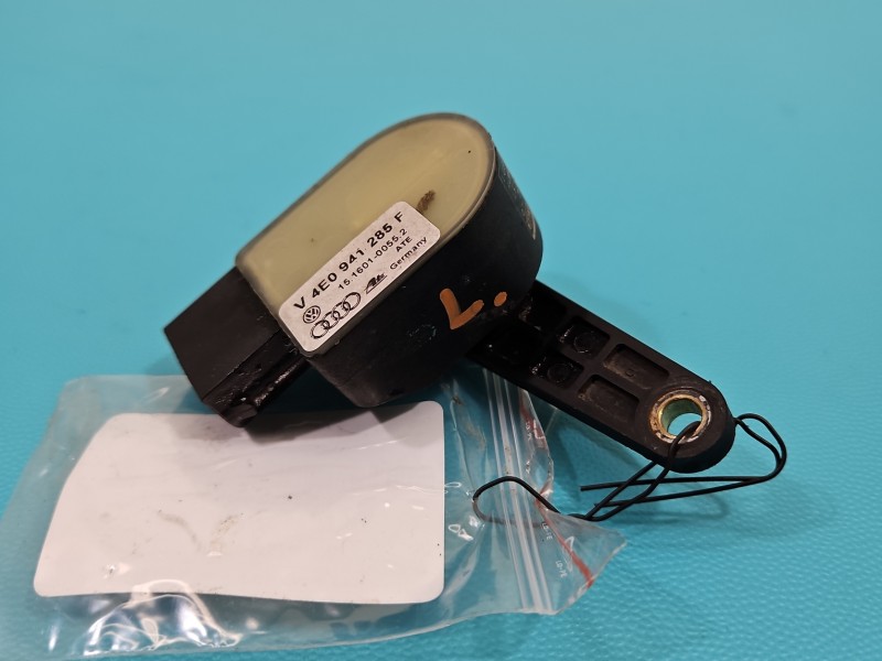 Czujnik poziomowania xenon Audi A8 D3 4E0941285F