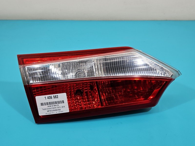 Lampa tył lewa Toyota Corolla E16 E18 13-19 sedan