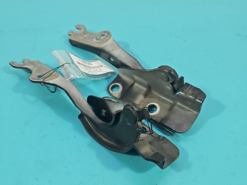 Zawias maski komplet Mazda CX-5 I 12-17 Zawias maski komplet Mazda CX-5 I 12-17