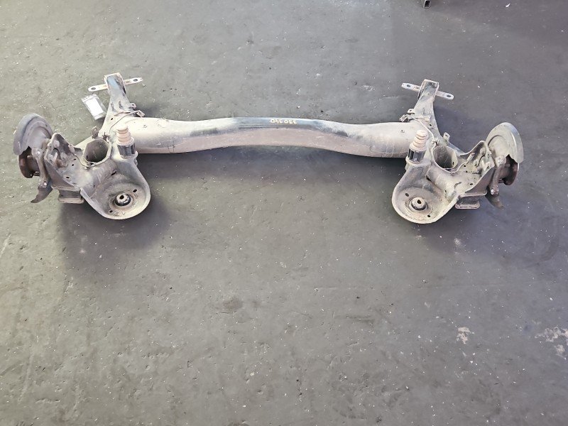 Tylna belka oś tył Opel Astra VI L 1.5 cdti Tylna belka oś tył Opel Astra VI L 1.5 cdti