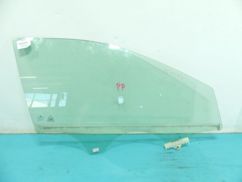 Szyba drzwi przód prawa Hyundai I30 III 16- HB