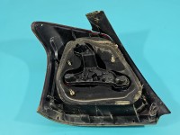 Lampa tył prawa Toyota Avensis II T25 HB EUROPA