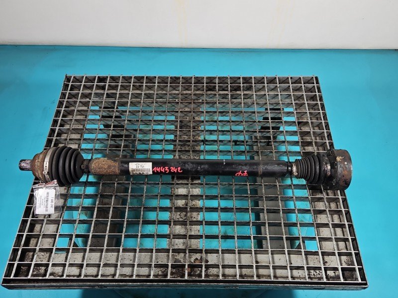 Półoś przód prawa Vw Golf plus 1.6 SR manual