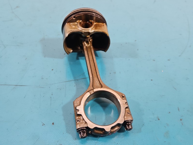 Tłok HYUNDAI i20 II 14-20 1.2 16V 84KM