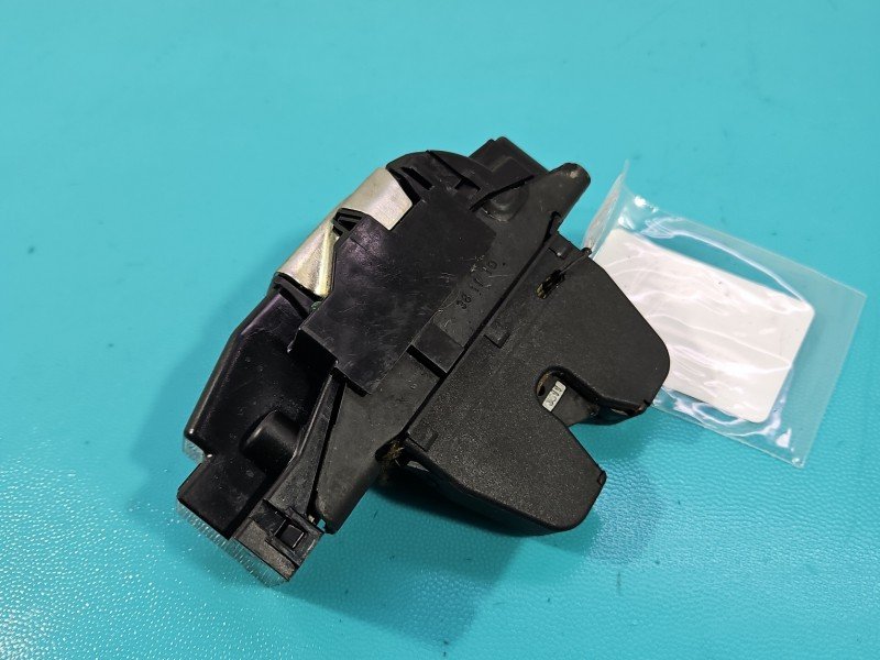 Zamek klapy tył 9671153580 Peugeot 508 I sedan Peugeot, 3pin