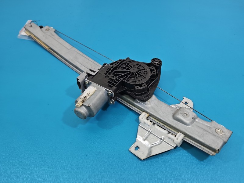 Podnośnik przód lewy SZYBY WINDA 402277K, 402277K080916, 430106F0 CITROEN DS4 15-20 Producent części: DS, Pęknięte mocowanie...