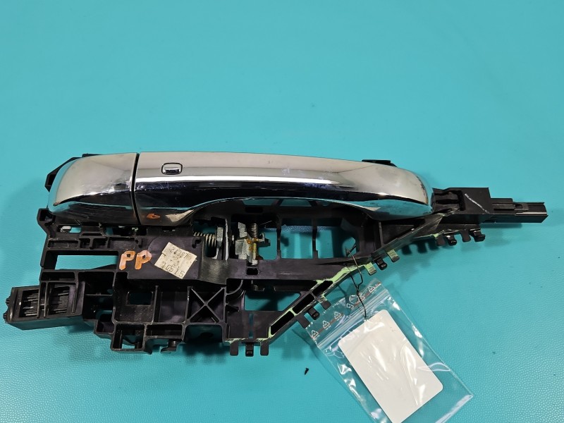 Klamka przód prawa zewnętrzna Fiat Freemont 4582-2000