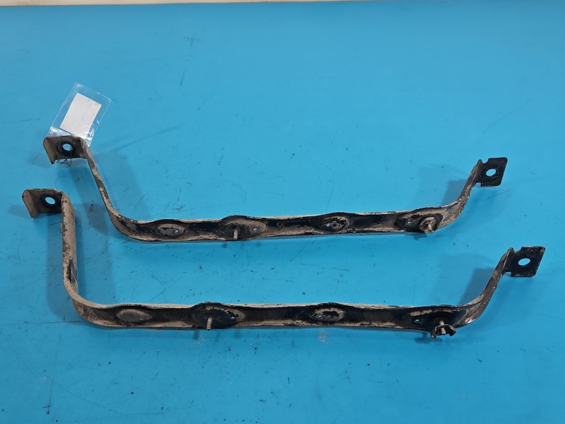 Mocowanie Europejska, ZBIORNIKA PALIWA , 2el uchwyt Dacia Duster III 24- 174066057R