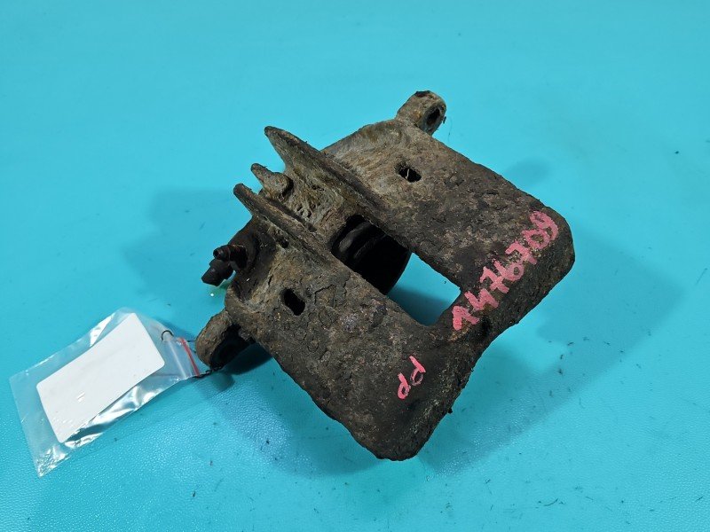 Zacisk przód prawy Volvo V40 S40 I 1.8 16V Zacisk przód prawy Volvo V40 S40 I 1.8 16V