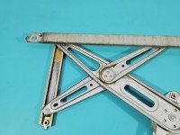 Podnośnik przód lewy Toyota Yaris III 85702-02020, 961919-101, AV262100-4361 5d HB