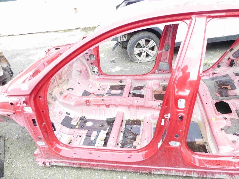 Słupek lewy Kia Optima IV 15-20 2.0 16V Słupek lewy Kia Optima IV 15-20 2.0 16V