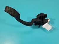 Pedał gazu potencjometr Opel Corsa E 13305804 1.3 cdti