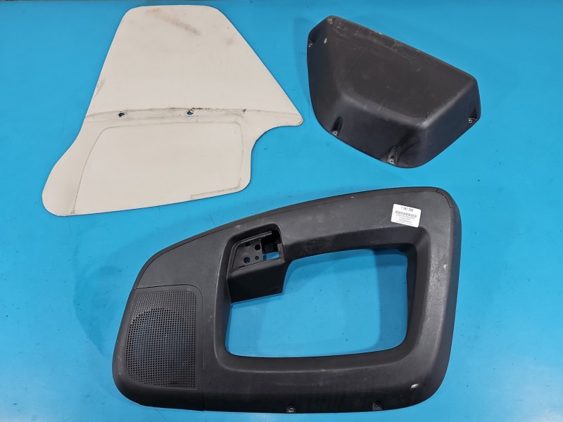 Tapicerka drzwi przód prawa boczek Fiat Ducato IV 07355601000