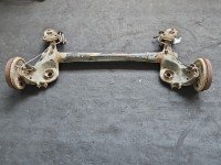 Tylna belka oś tył Fiat Grande Punto 1.4 8V wiel