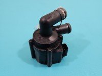 Pompka obiegu wody pompa Vw Passat CC 2.0 TDI 5N0965561