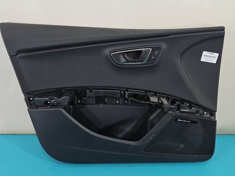 Tapicerka drzwi przód lewa boczek Seat Leon III 12- 5F4867131L