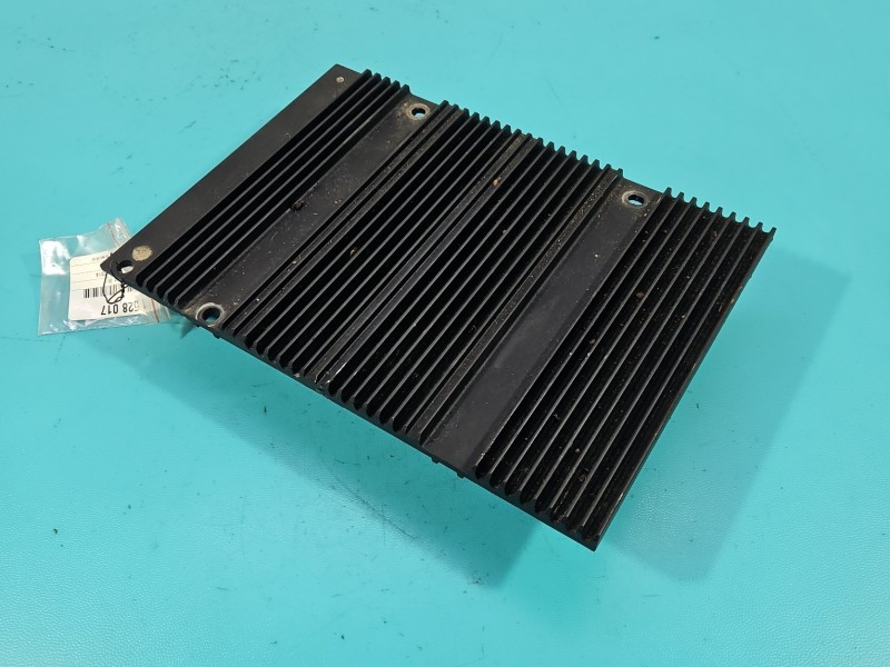 Wzmacniacz Volvo XC90 I 02-