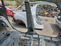 Próg lewy Jeep Renegade 14- 2.0 CRD