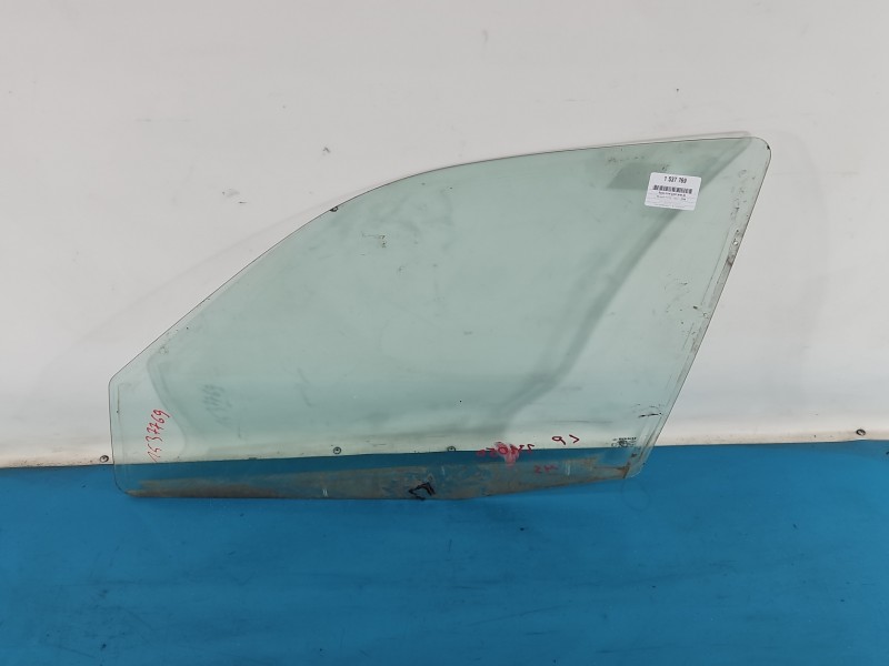 Szyba drzwi przód lewa Renault Thalia I sedan