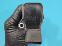 Cewka zapłonowa Audi A4 B9 R 17 02 C 002 00, 06L 905 110 F 2.0 TFSI Producent części: Audi, 2 sztuki. NGK zamiennik, 4el komplet