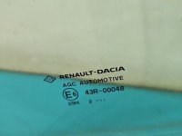 Szyba drzwi tył lewa Dacia Sandero III 20- HB