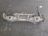 Tylna belka oś tył Toyota Auris II 1.6 16V
