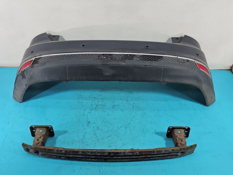 Zderzak tył Ford Focus Mk3 Eb HB