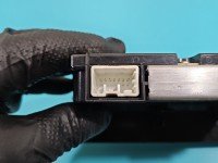 Wyświetlacz Volvo V50 S40 II 8696495 monitor