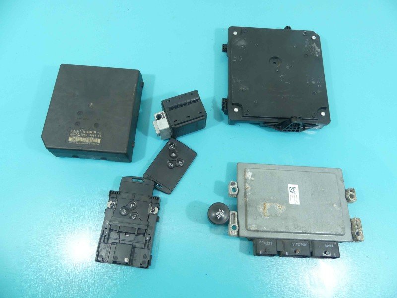 Komputer Sterownik silnika Renault Megane III 2.0 tce 237100584R, S180077141A