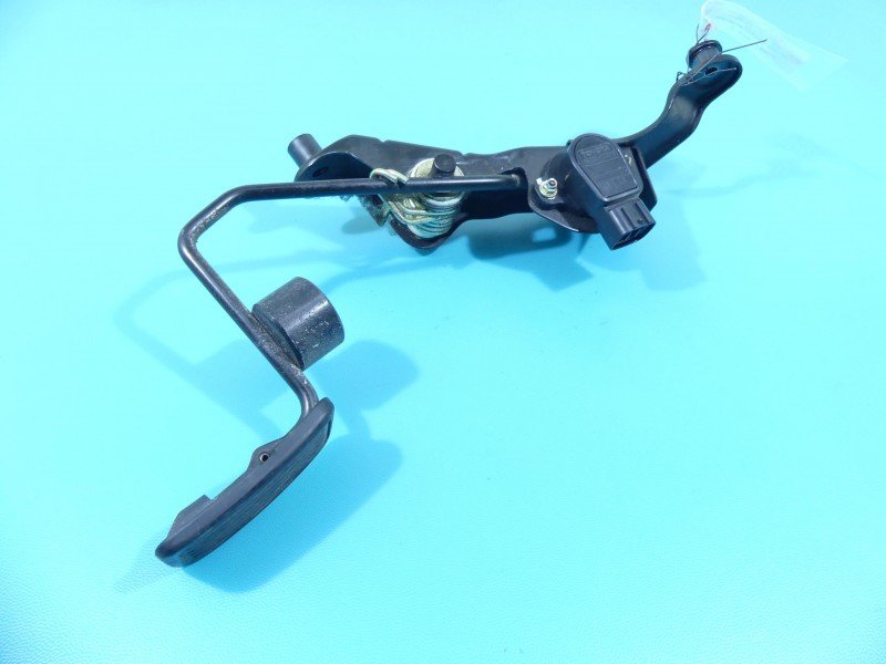 Pedał gazu potencjometr Toyota Rav4 II 00- 89281-33010 2.0 D4D Pedał gazu potencjometr Toyota Rav4 II 00- 89281-33010 2.0 D4D