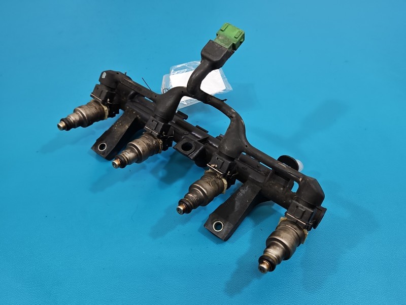 Wtryskiwacz listwa wtryskowa IW155 Citroen Xsara I 1.4 8V 75KM