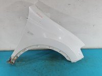 Błotnik przód prawy Nissan Qashqai I J10 06-13 biały 326G