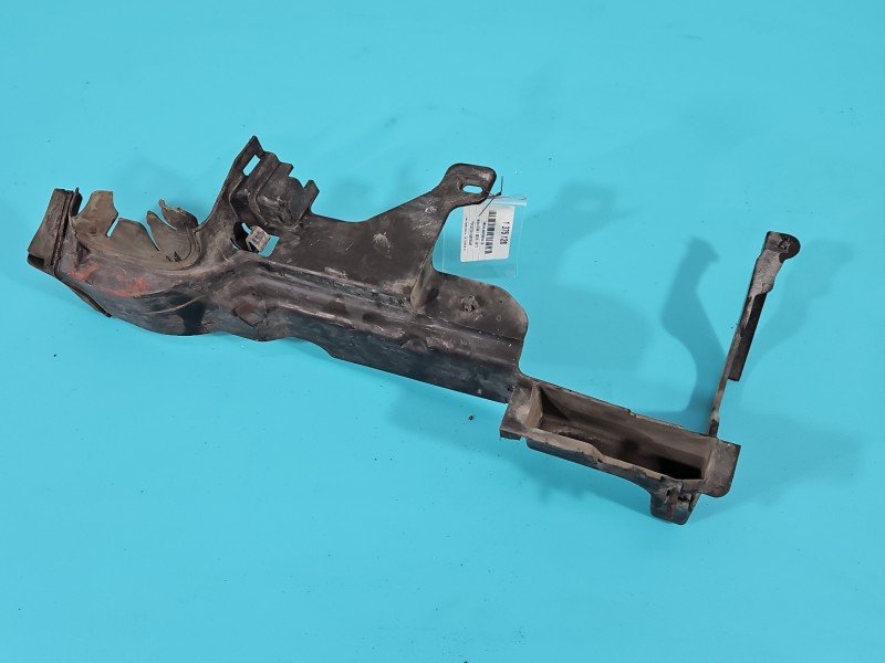 KIEROWNICA Wlot powietrza Volvo XC60 I 08- 2.4 D5 KIEROWNICA Wlot powietrza Volvo XC60 I 08- 2.4 D5
