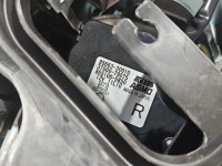 Reflektor prawy lampa przód Toyota Avensis III T27 EUROPA