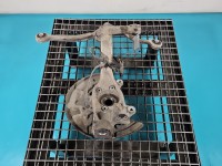 Zwrotnica prawa piasta przód 1.9 tdi Audi A4 B6