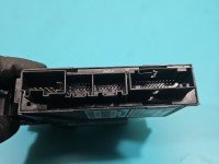 Podnośnik przód lewy Audi A4 B6 8E1959801B, 5WK47002